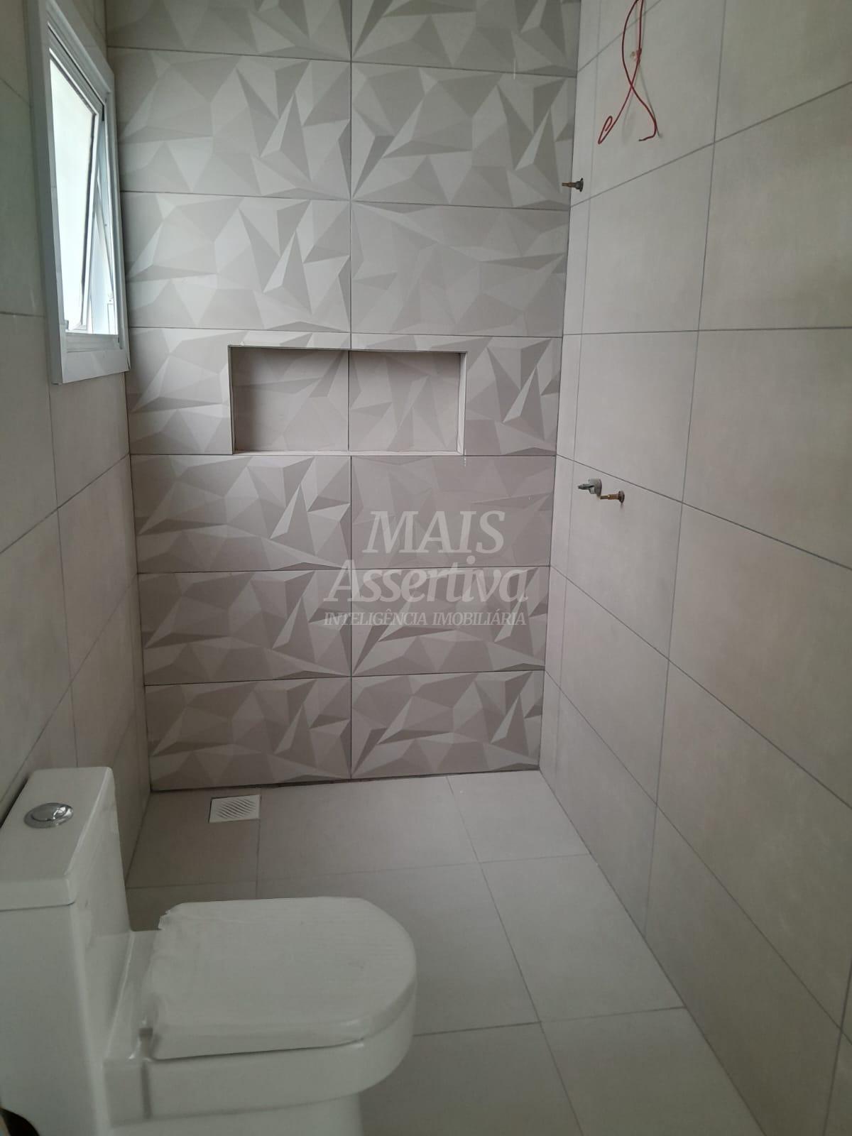 Excelente casa a venda localizada no centro de Tramandaí/RS - 2 dormitórios