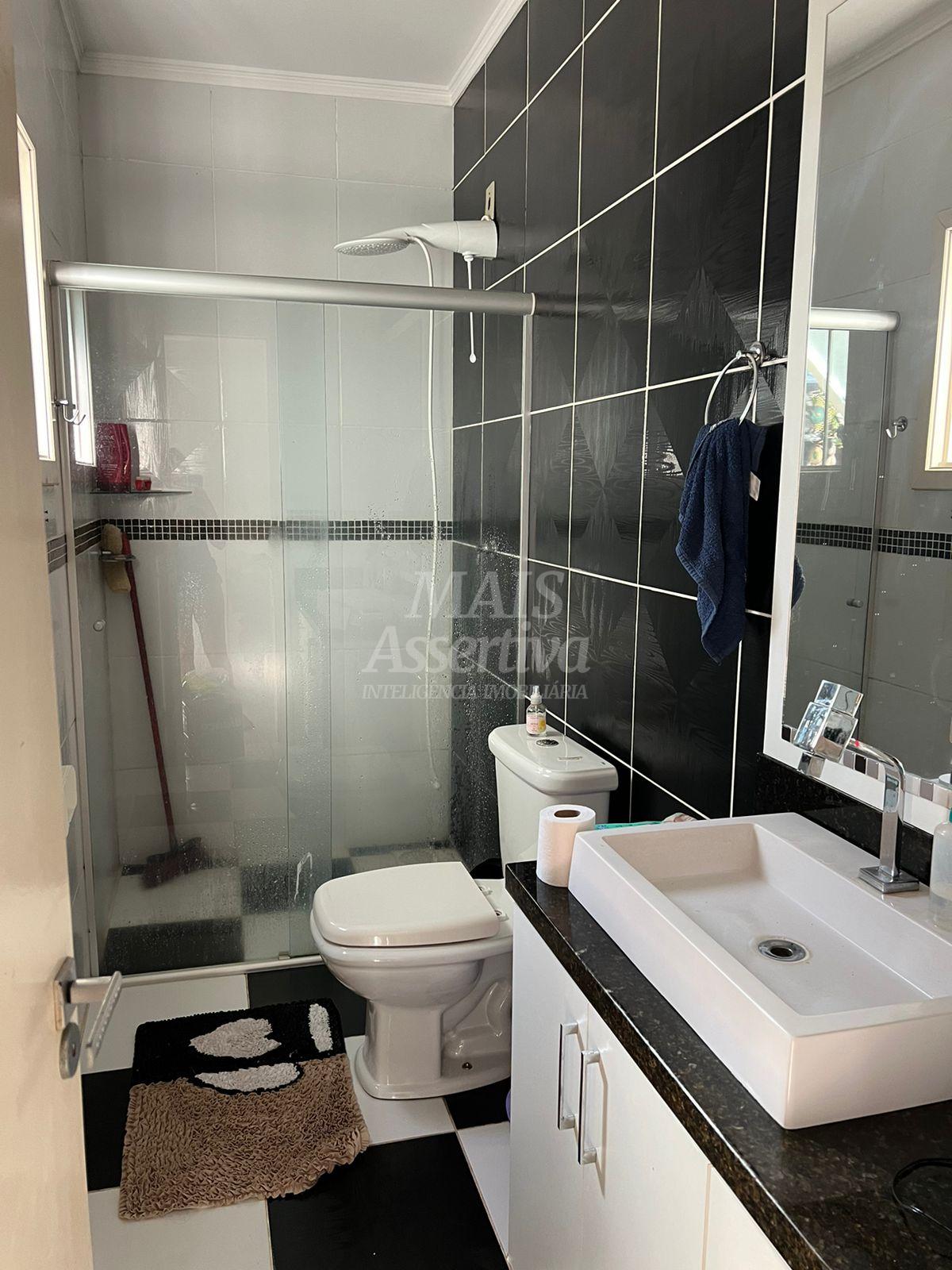 Excelente casa com 03 dormitórios para venda em Novo Hamburgo 