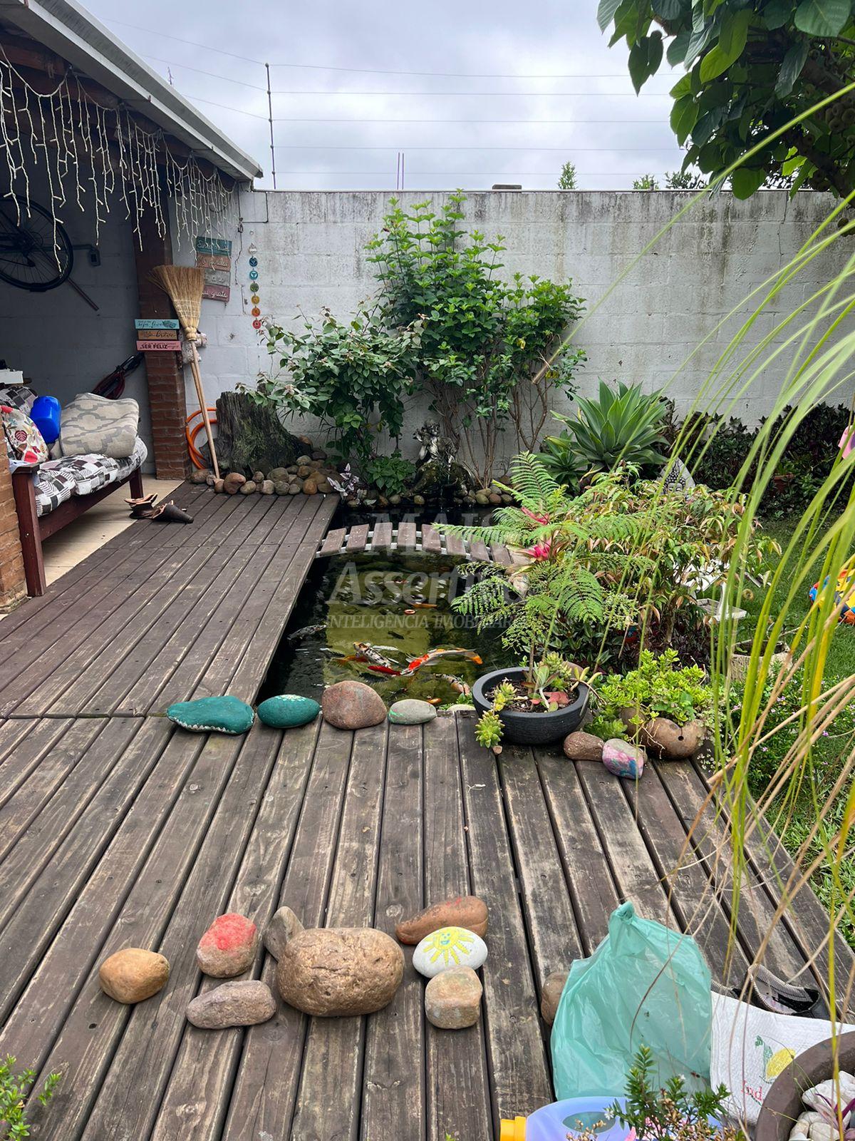 Excelente casa com 03 dormitórios para venda em Novo Hamburgo 