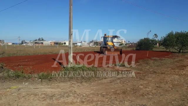 Terreno de esquina para venda, Balneario Tiveiera em Torres - 300,00m²
