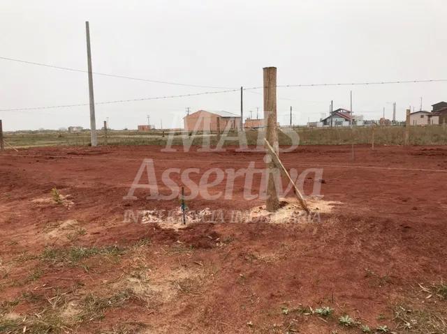 Terreno de esquina para venda, Balneario Tiveiera em Torres - 300,00m²