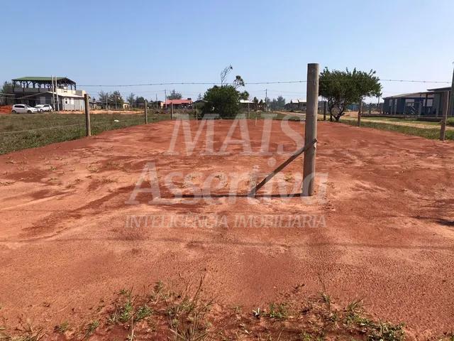 Terreno de esquina para venda, Balneario Tiveiera em Torres - 300,00m²