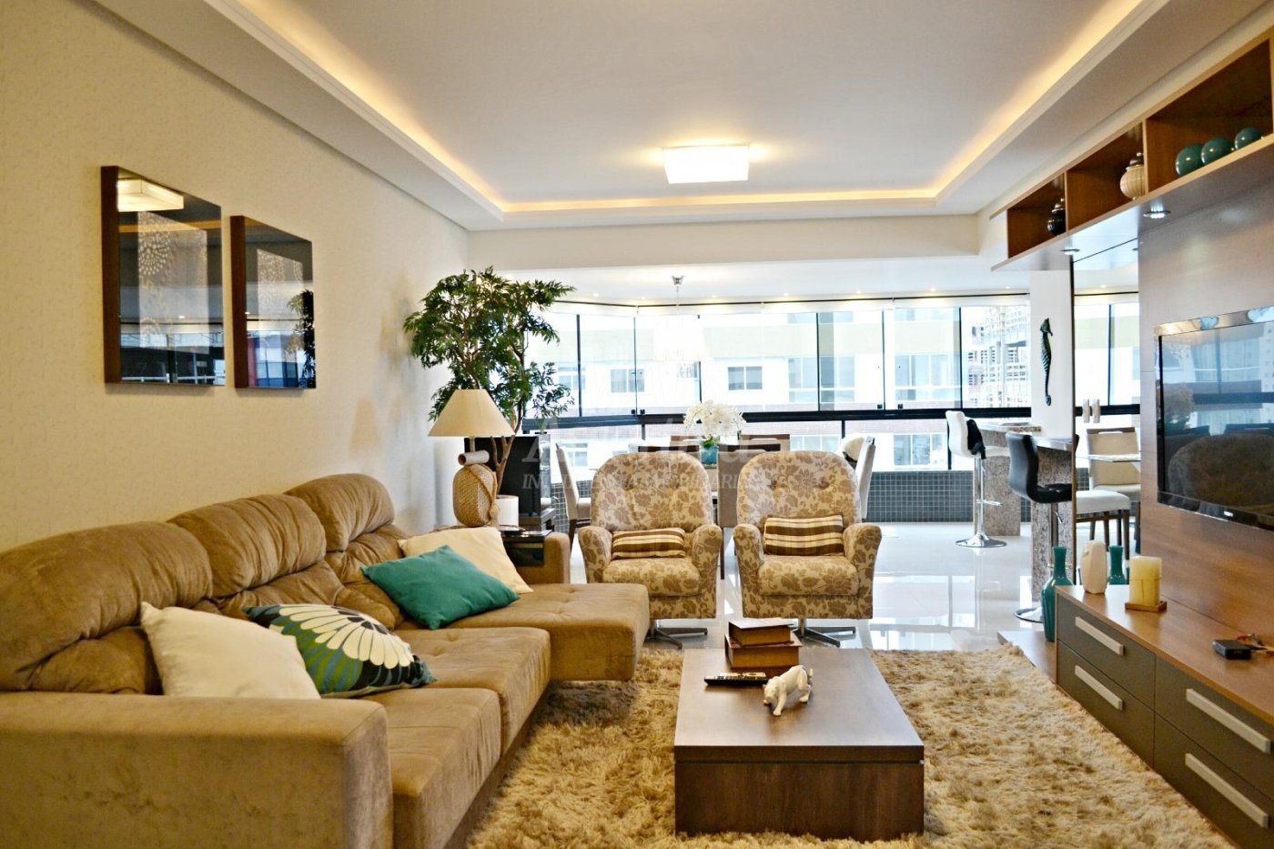 Excelente apartamento localizado no bairro Navegantes em Capão da Canoa/RS. 