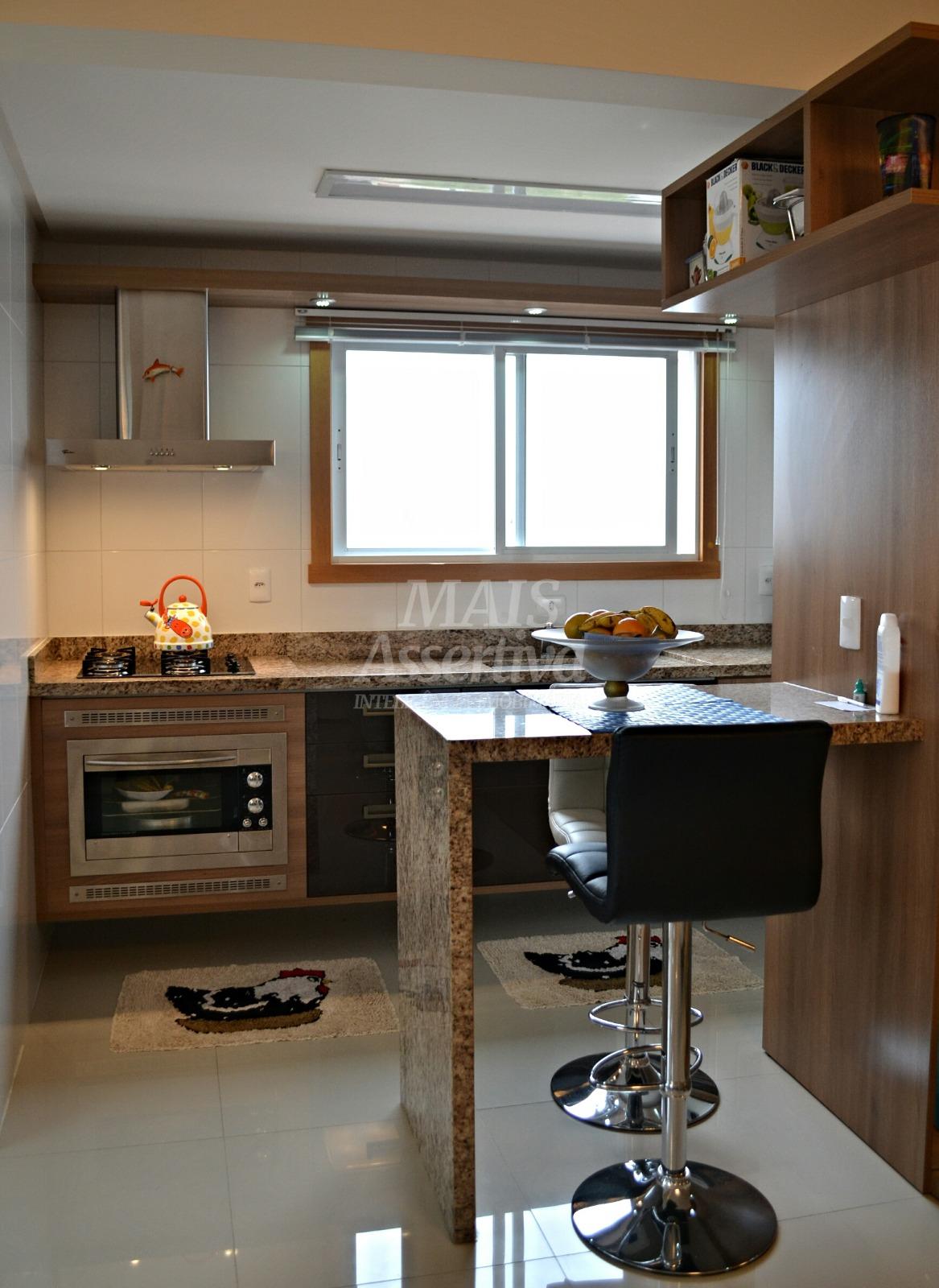 Excelente apartamento localizado no bairro Navegantes em Capão da Canoa/RS. 