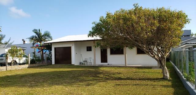 Casa para Venda em Arroio do Sal / RS no bairro Balneário Cambuim