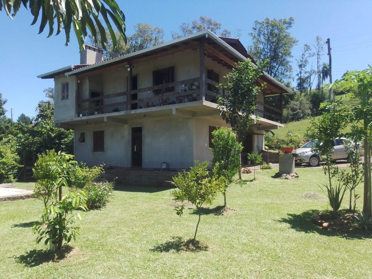 Chácara para Venda em Santo Antônio da Patrulha / RS no bairro Pinheirinhos