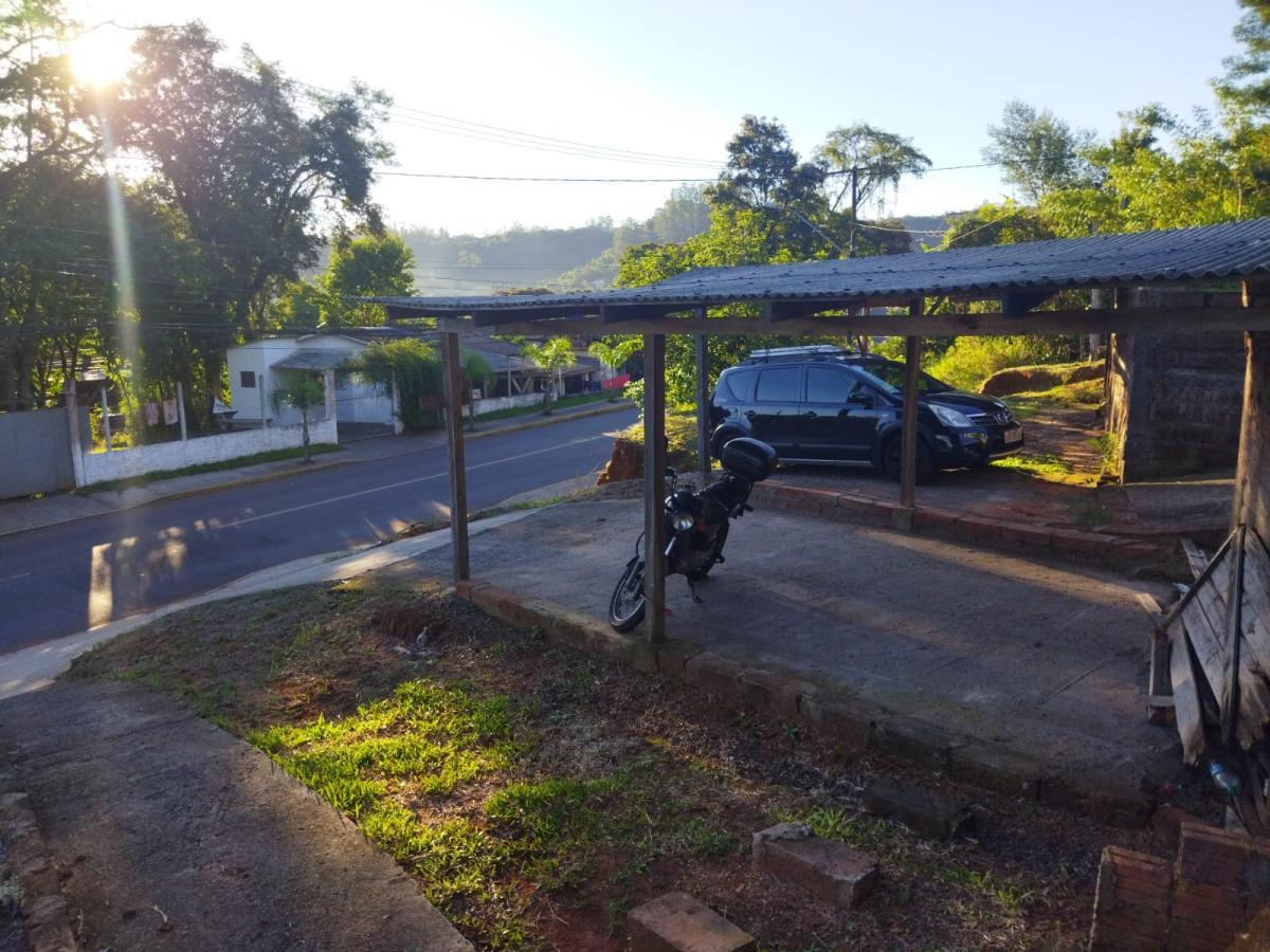 Casa para Venda em Novo Hamburgo / RS no bairro São José
