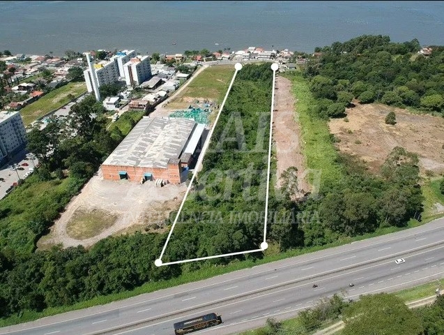 Excelente área de terra para venda em Palhoça/SC