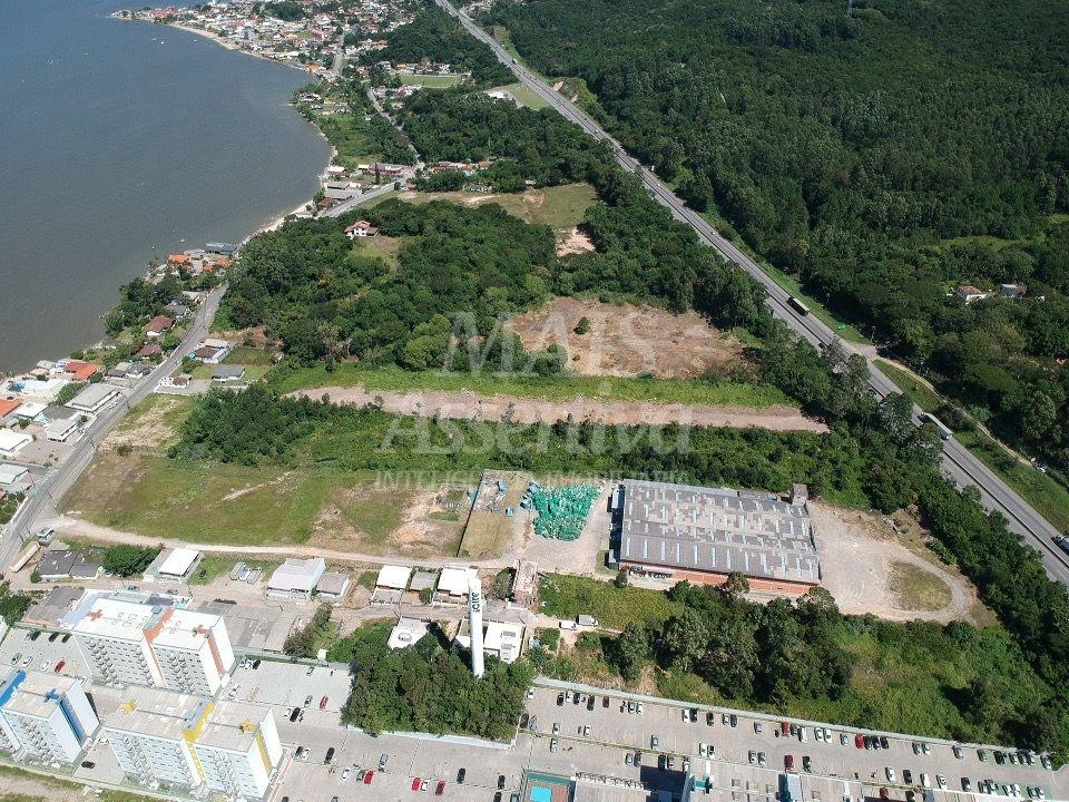 Excelente área de terra para venda em Palhoça/SC